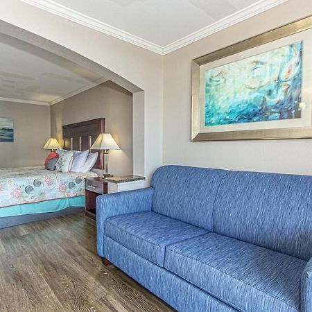 Ocean View King Suite With Modern Decor And Accents - Caravelle Resort 605 Sleeps 4 Guests マートルビーチ エクステリア 写真