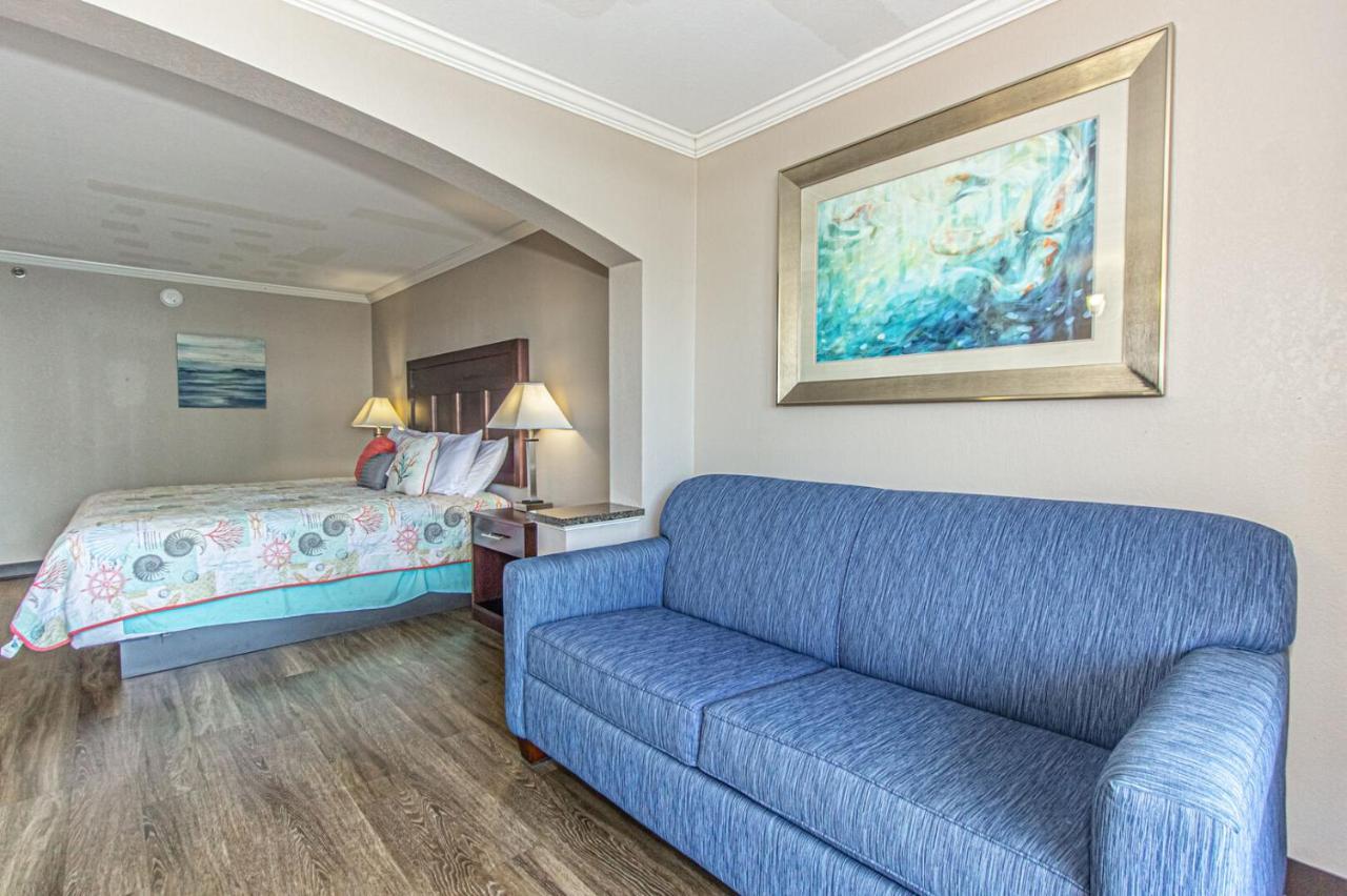 Ocean View King Suite With Modern Decor And Accents - Caravelle Resort 605 Sleeps 4 Guests マートルビーチ エクステリア 写真