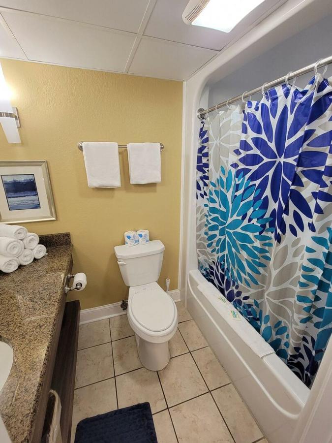 Ocean View King Suite With Modern Decor And Accents - Caravelle Resort 605 Sleeps 4 Guests マートルビーチ エクステリア 写真
